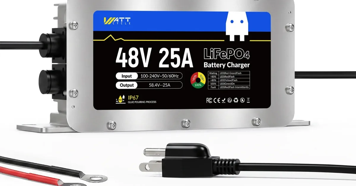 WattCycle 48V (58.4V) 25A LiFePO4 Battery Charger
